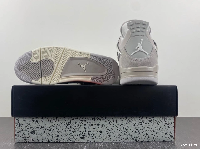   Frozen Moments AQ9129-001 4 Jordan Retro 0123